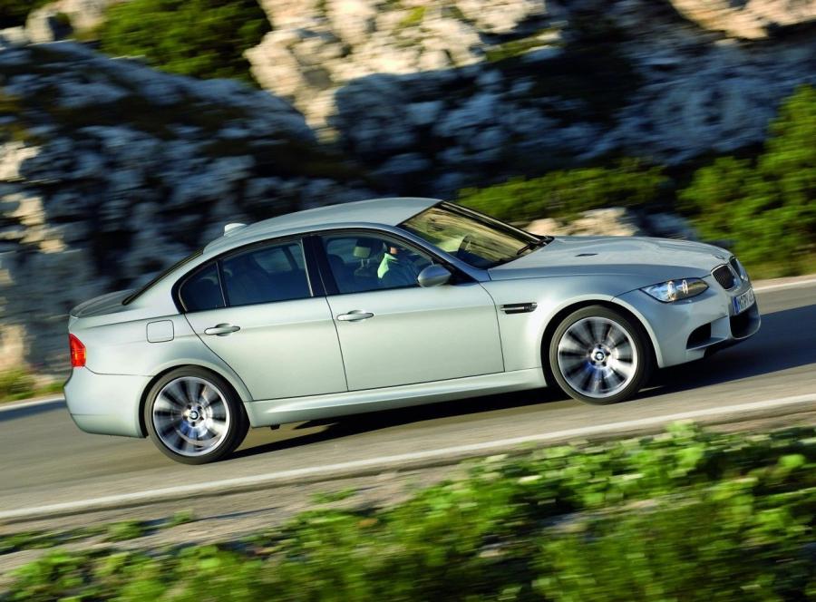  BMW M3 Sedan 2008 года  (фото 61 из 85)